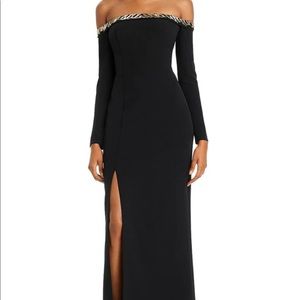 WOMAN OFF SHOULDER EMBELLISHED BLACK GOWN